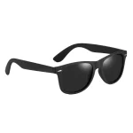 Useful Tips For Selecting Designer Sunglasses From Online Stores