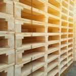 Plastic Pallets and Wood Pallets Compared